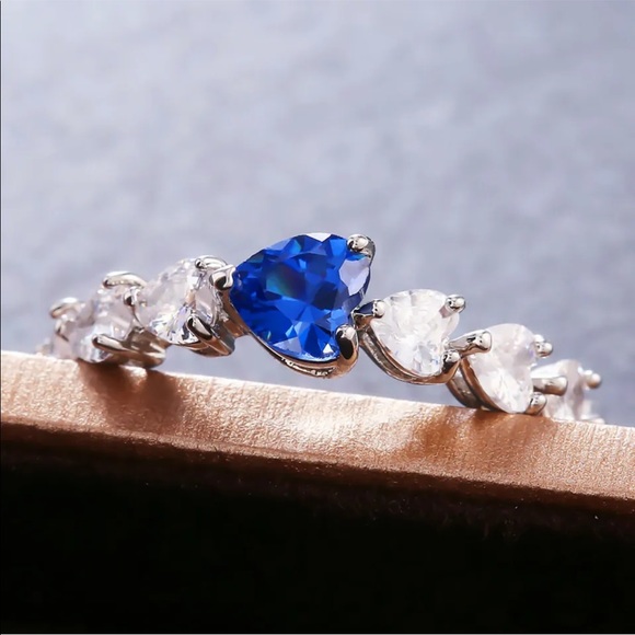 New 925 Pretty Heart Cubic Zircon Women sapphire Ring - Picture 3 of 5